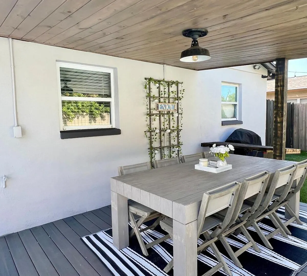 Villa Pool Vacation Home South Tampa 3Br 2Ba USA